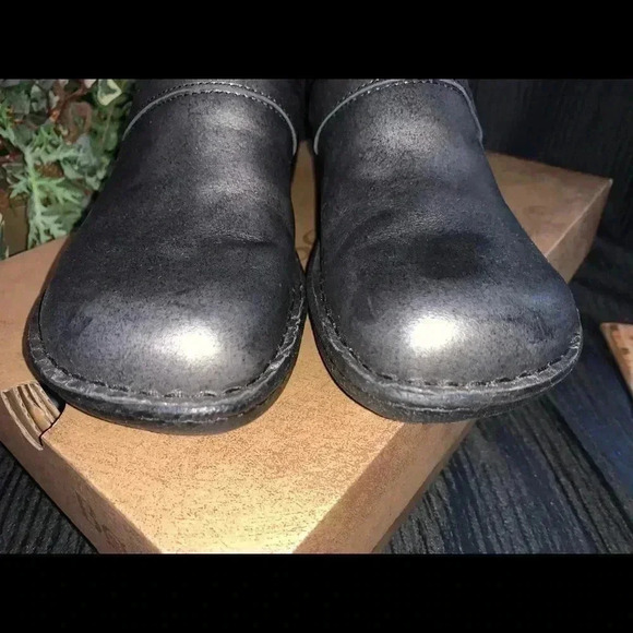 COPY - BORN TOBY SILVER 7.5 LIGHTLY PREOWNED - Picture 4 of 11